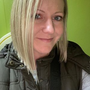 Meet your Posher, Posh